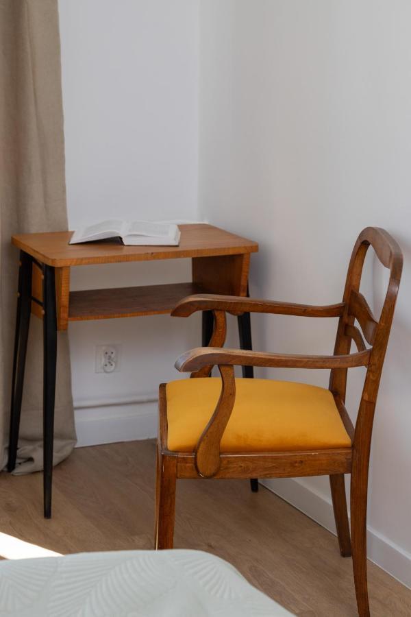 Huoneisto Podwale Staromiejskie With Balcony By Renters