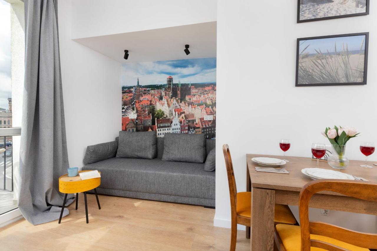 Huoneisto Podwale Staromiejskie With Balcony By Renters Gdańsk